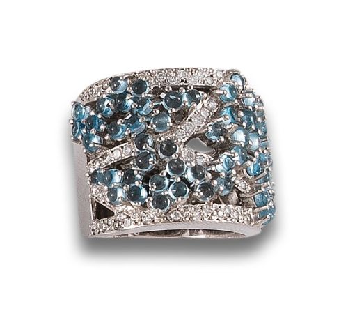 WIDE GOLD RING WITH AQUAMARINES AND DIAMONDS
