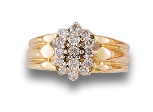 DIAMOND RING, IN YELLOW GOLD