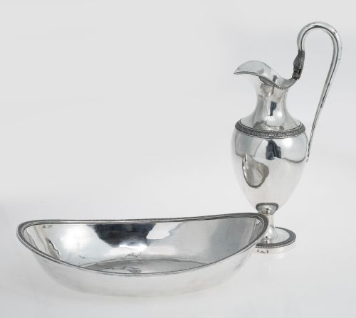 Spanish silver ewer, with Madrid Villa y Corte marks, silve