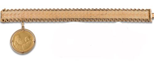PULSERA, AÑOS 50, CON MONEDA EN ORO