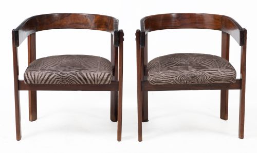 Pareja de sillas siguiendo un modelo de Gregorio Vicente Co