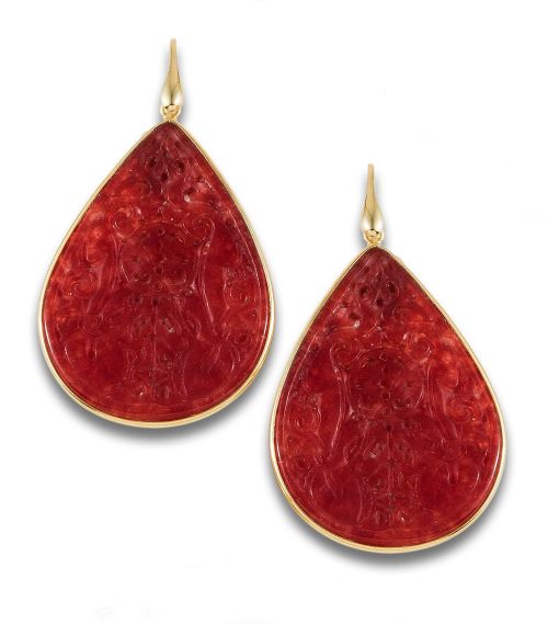 PENDIENTES LARGOS DE JADE Y VIDRIO, EN PLATA DORADA