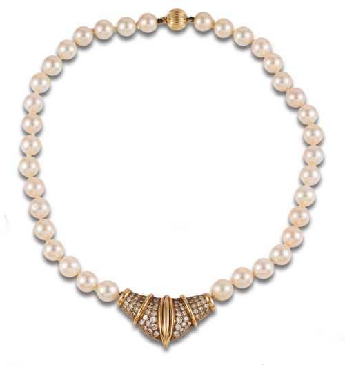 COLLAR DE DIAMANTES, ORO AMARILLO Y PERLAS