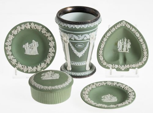 Juego de tocador de porcelana de Wedgwood, Inglaterra S.XX
