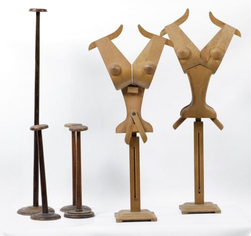 Pair of female oak mannequins, France, early 20th century