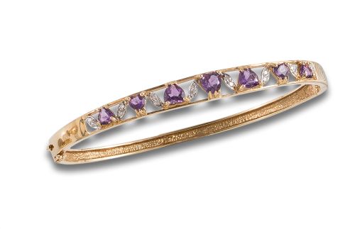 PULSERA DE AMATISTAS Y DIAMANTES EN ORO AMARILLO
