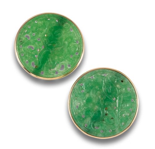 PENDIENTES DE PLACAS DE JADE EN PLATA DORADA