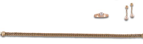 SET DE PENDIENTES, SORTIJA Y PULSERA DE ORO AMARILLO Y SÍMI