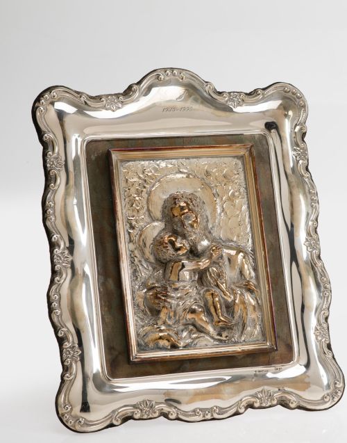 "Saint Joseph with the Child". Relief made of silver