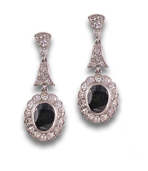PENDIENTES LARGOS, ESTILO ANTIGUO DE DIAMANTES Y ZAFIROS, E