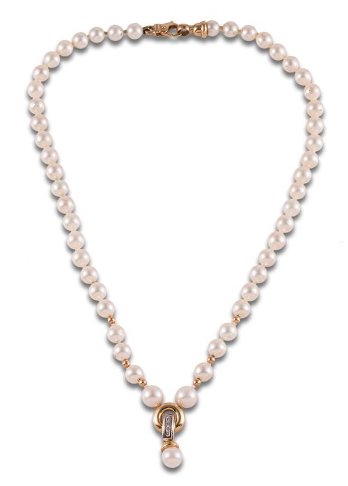 GARGANTILLA DE PERLAS ORO Y DIAMANTES