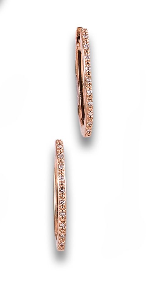 PENDIENTES CRIOLLAS OVALES DE DIAMANTES, EN ORO ROSA