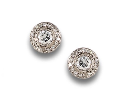 PENDIENTES EN PLATINO CON DIAMANTES