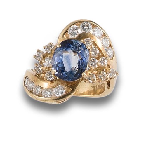 SAPPHIRE AND DIAMOND RING, IN YELLOW GOLD
