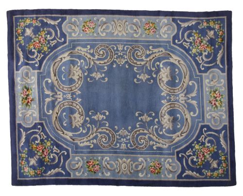 Alfombra de lana anudada a mano, España, med. S. XX