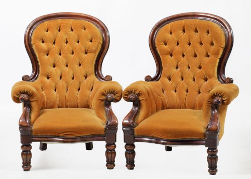 Pareja de butacas de estilo victoriano, S. XX