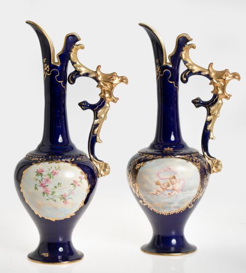 Pareja de jarras de loza esmaltada, Ignac Fischer, Budapest