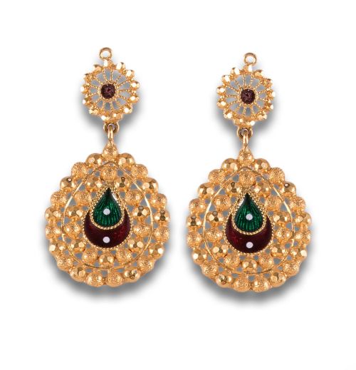 PENDIENTES LARGOS HINDÚES EN ROO AMARILLO