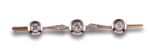 ALFILER CA. 1930 EN ORO Y PLATINO CON DIAMANTES