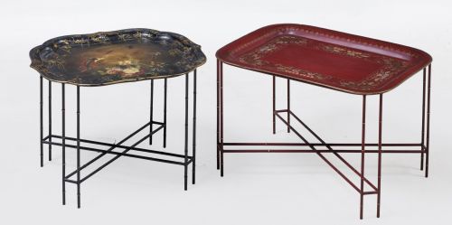 Mesa auxiliar de estilo victoriano, S. XX