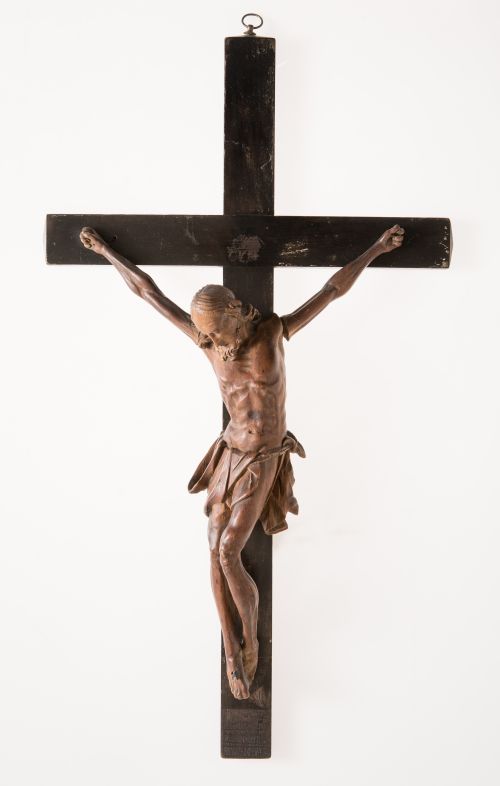 "Cristo Crucificado", escultura en madera tallada, S.XVIII-