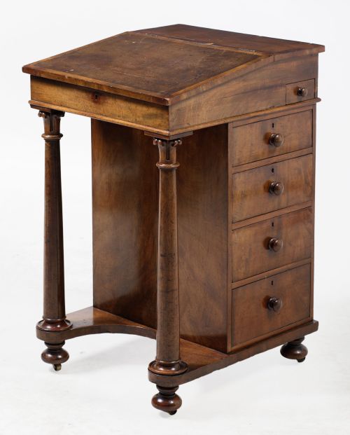 Davenport victoriano, Inglaterra, S. XIX