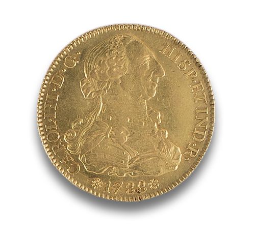 MONEDA PELUCONA DE 8 ESCUDOS, CALOS III, EN ORO AMARILLO