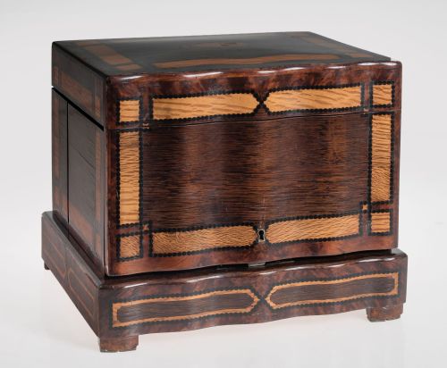 Caja licorera de estilo Napoleón III