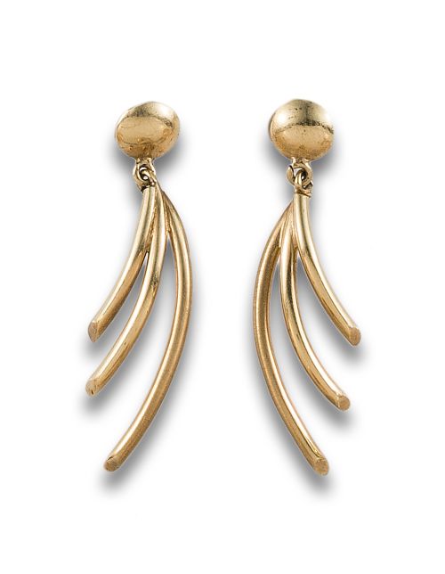 PENDIENTES LARGOS DE ORO AMARILLO