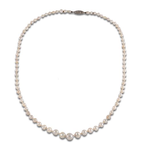 GARGANTILLA DE PERLAS POSIBLEMENTE NATURALES