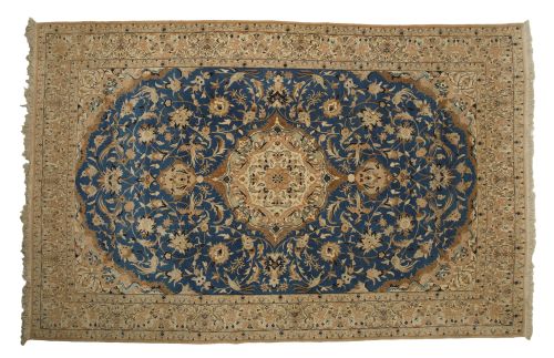 Alfombra persa de lana anudada a mano, S. XX