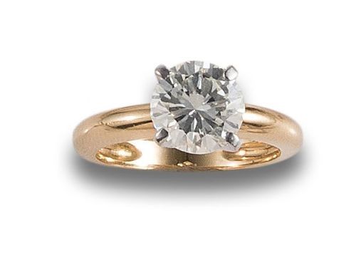 SOLITARIO DE DIAMANTE, EN ORO AMARILLO