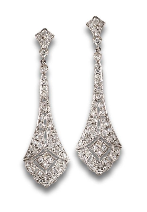 PENDIENTES, ESTILO ART DÉCO, DE DIAMANTES, EN PLATINO