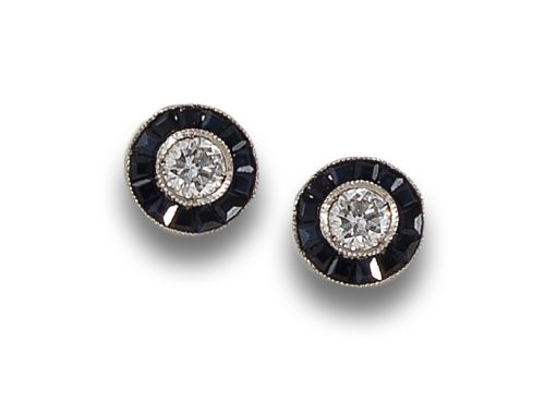 HALO EARRINGS WITH DIAMOND AND SAPPHIRE, IN PLATINUM