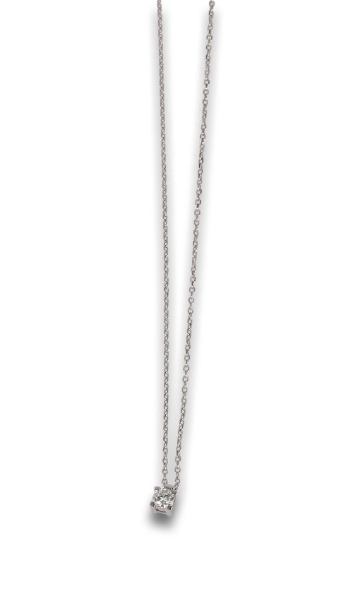 COLGANTE DE DIAMANTE, EN ORO BLANCO CON CADENITA