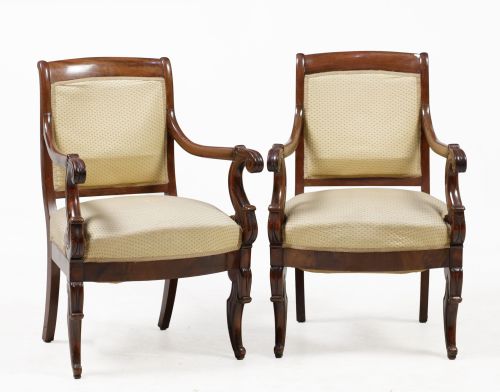Pareja butacas de estilo Carlos X, Francia, S. XX