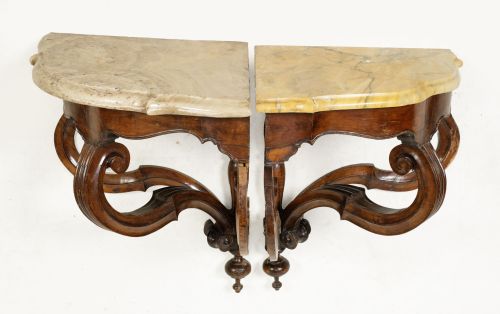 Pareja de consolas de esquina, Francia, pps. S. XIX