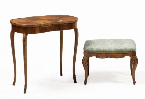 Escritorio de dama estilo Luis XV, Francia, S.XX