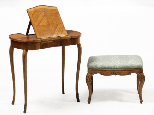 Escritorio de dama estilo Luis XV, Francia, S.XX