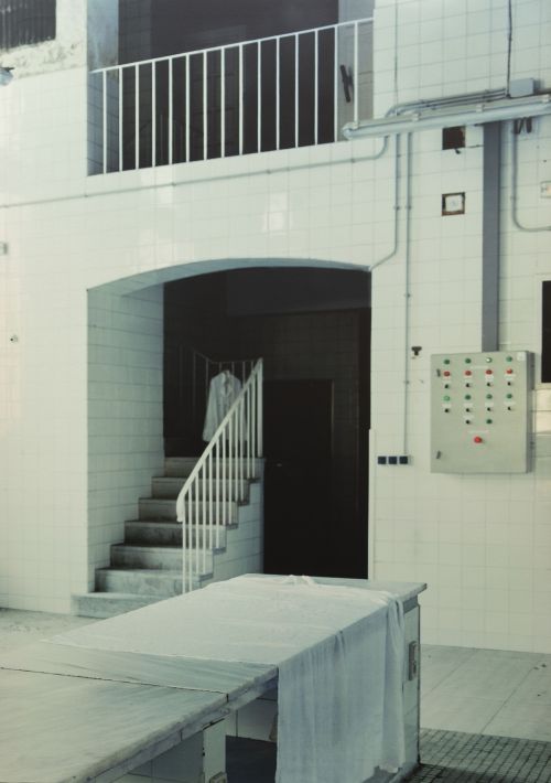 HANNAH COLLINS, "Cocina La Laboral Gijón", 2006, Diptico. I