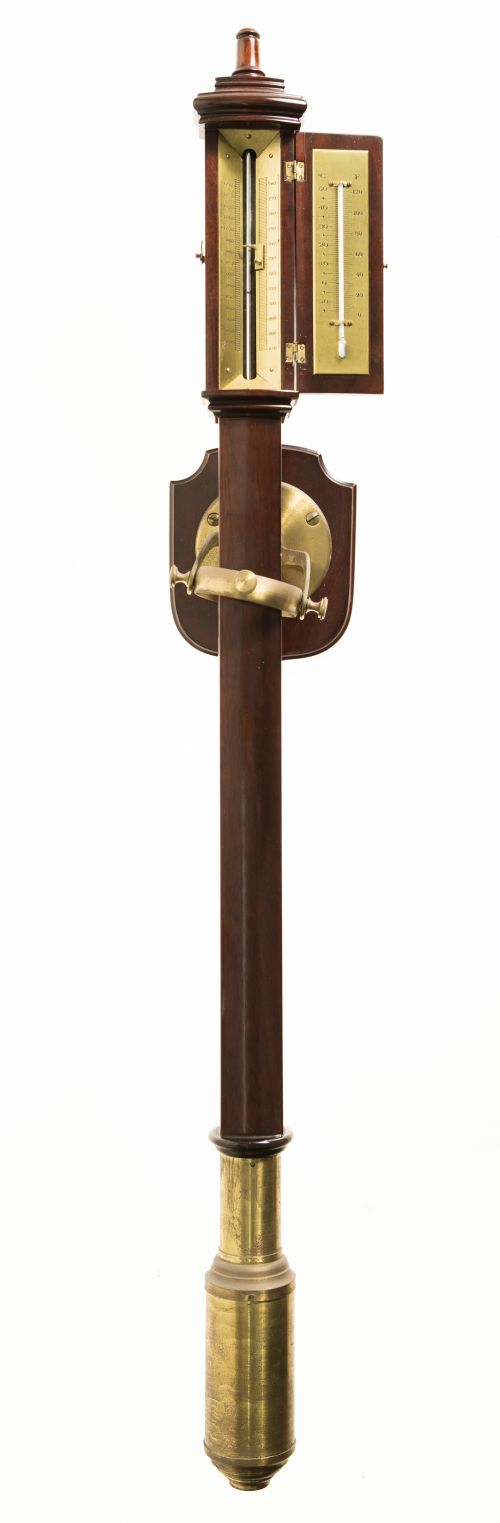 Termometro en madera de caoba