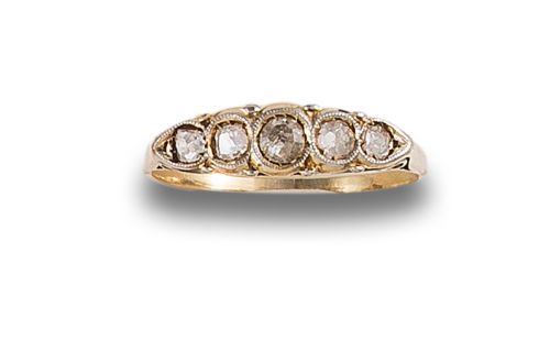 SORTIJA MEDIA ALIANZA, ESTILO ANTIGUO, DE DIAMANTES, EN ORO