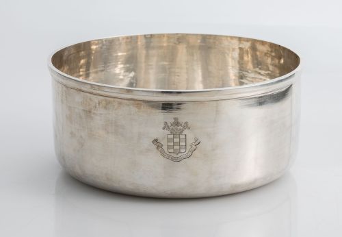 Recipiente de plata francesa con marcas de la platería Odio