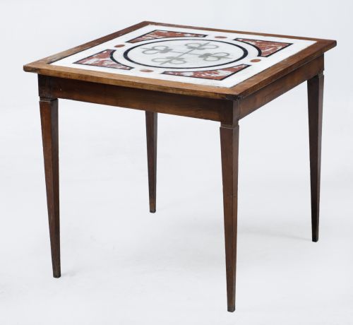 Mesa de centro Carlos IV, España, ffs. S. XVIII