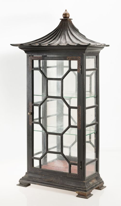Vitrina de estilo chippendale, Inglaterra, ffs.S.XIX
