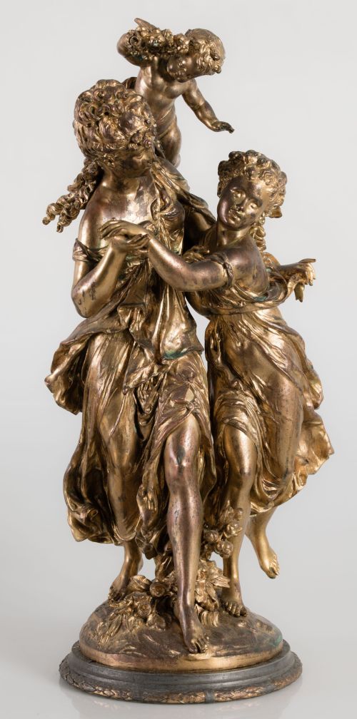 Grupo escultórico de calamina sobredorada, Francia, S. XX