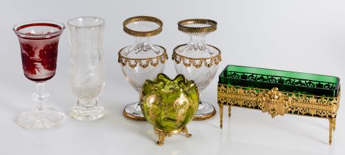 Lote de centros de cristal y latón dorado, Francia, c. 1900