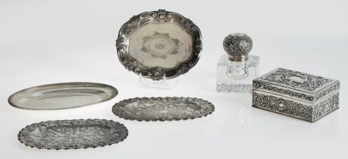 Lote de cuatro bandejitas de plata