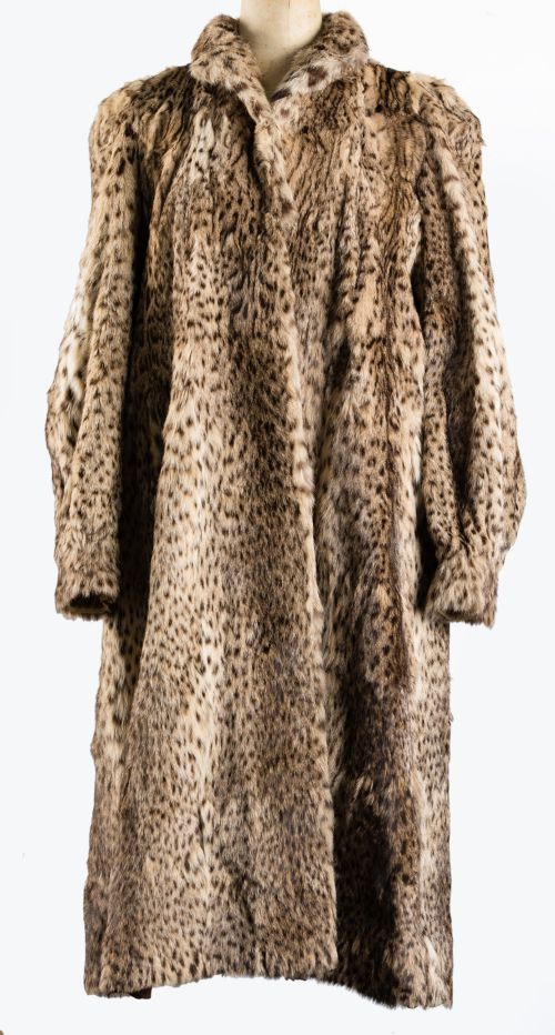 Abrigo de piel de ocelote