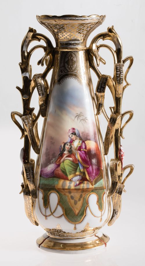 Jarrón de porcelana, Francia, S. XIX
